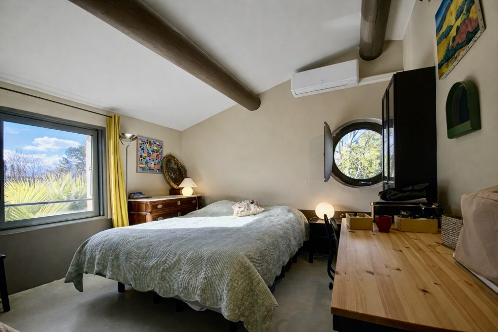 Seconde chambre étage 2