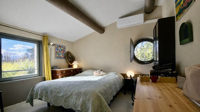 Seconde chambre étage 2